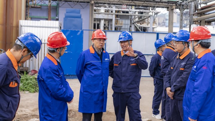 意昂体育 | 智能运动新世代的引领者集团党委副书记、副董事长、总经理高建嵩到云南解化公司开展现场工作调研